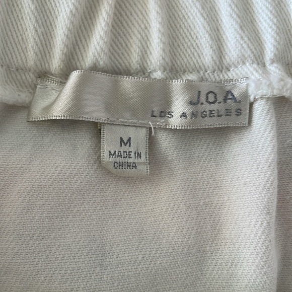 JOA WHITE FRAYED DENIM SKIRT - Picture 5 of 9